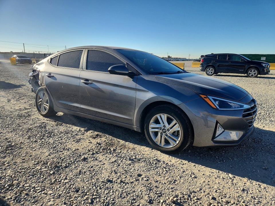 2020 Hyundai Elantra მანქანა იყიდება აუქციონზე, vin: 5NPD84LF3LH522680, აუქციონის ნომერი: 66855186