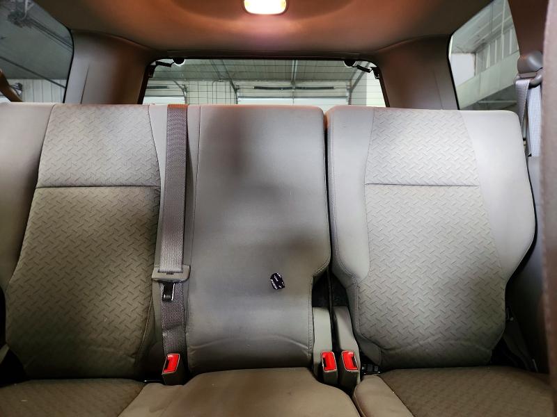 69176966 :رقم المزاد ، 1J4GL38K65W672107 vin ، 2005 Jeep Liberty مزاد بيع