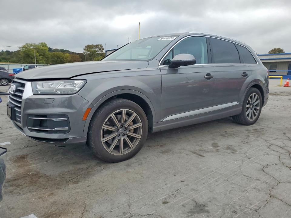 Продажа на аукционе авто 2018 Audi Q7, vin: WA1LAAF74JD008062, номер лота: 69456026