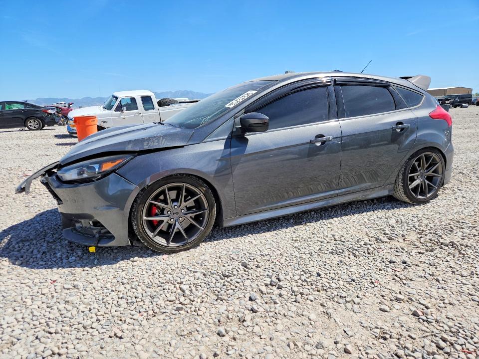 Продаж на аукціоні авто 2018 Ford Focus, vin: 1FADP3L9XJL312440, номер лоту: 68332206