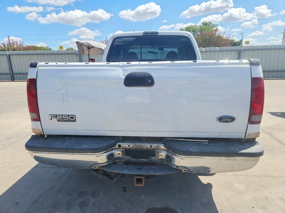 67752776 :رقم المزاد ، 1FTNW20F0YEA14189 vin ، 2000 Ford F250 مزاد بيع
