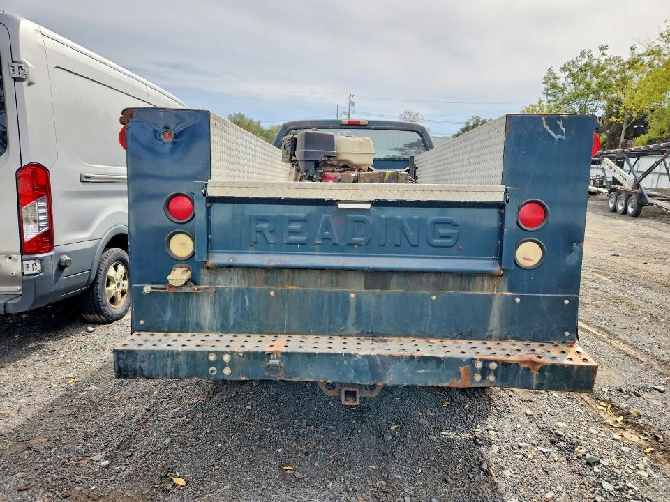 70073096 :رقم المزاد ، 1FDWW35P05EC38341 vin ، 2005 Ford F350 مزاد بيع