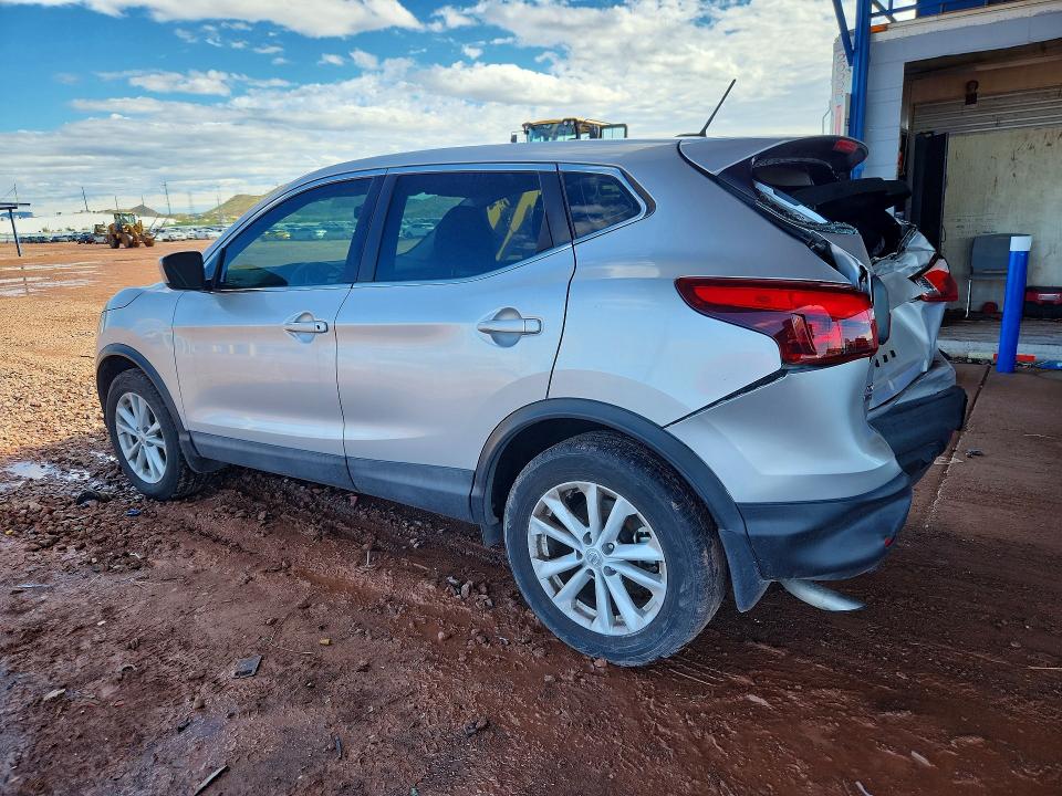 2017 Nissan Rogue Sport მანქანა იყიდება აუქციონზე, vin: JN1BJ1CP6HW021368, აუქციონის ნომერი: 70707976