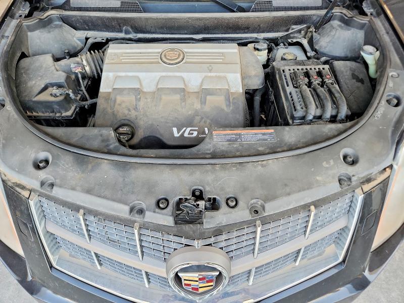 67690946 :رقم المزاد ، 3GYFNFEY8AS516446 vin ، 2010 Cadillac Srx مزاد بيع