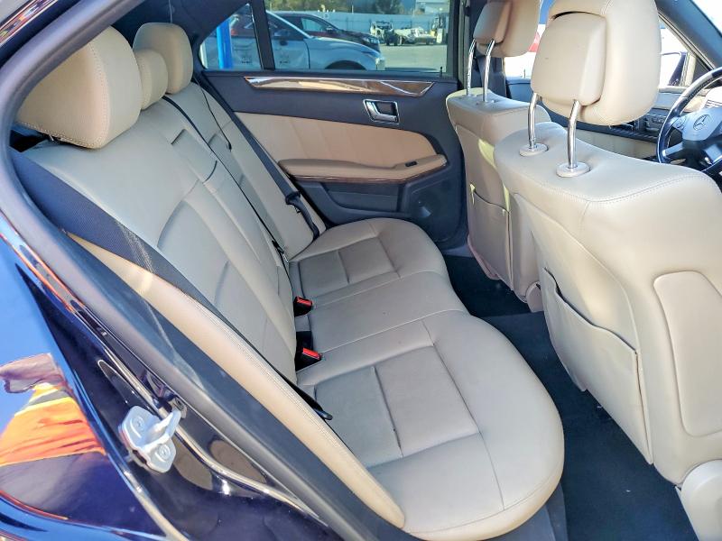 68403076 :رقم المزاد ، WDDHF5GB4BA387256 vin ، 2011 Mercedes-benz E مزاد بيع