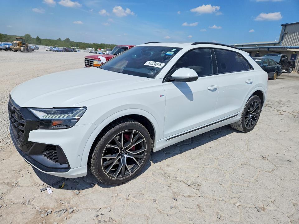 68224846 :رقم المزاد ، WA1EVAF18MD032443 vin ، 2021 Audi Q8 مزاد بيع