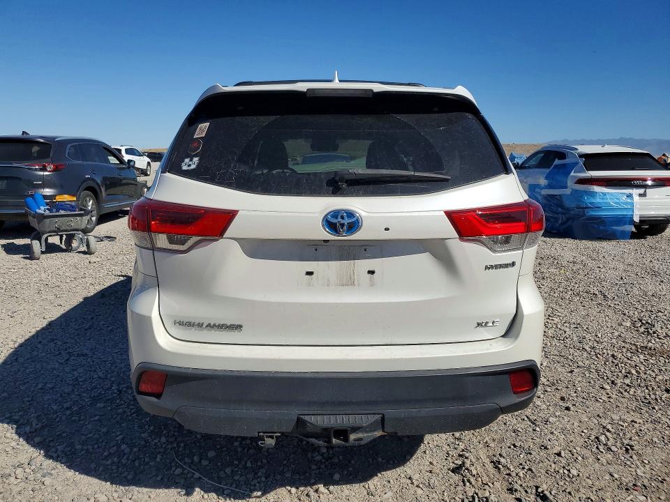 Продажа на аукционе авто 2017 Toyota Highlander Hybrid, vin: 5TDJGRFH3HS036579, номер лота: 67750106