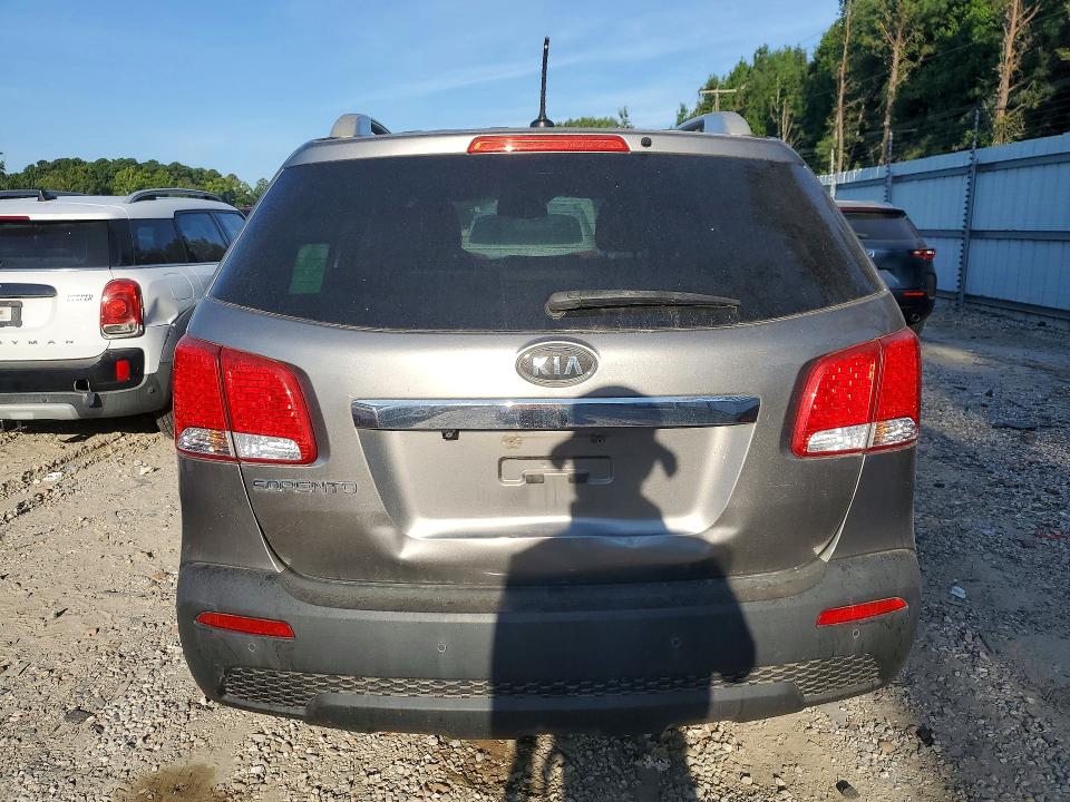 67915486 :رقم المزاد ، 5XYKT4A13BG159297 vin ، 2011 Kia Sorento مزاد بيع