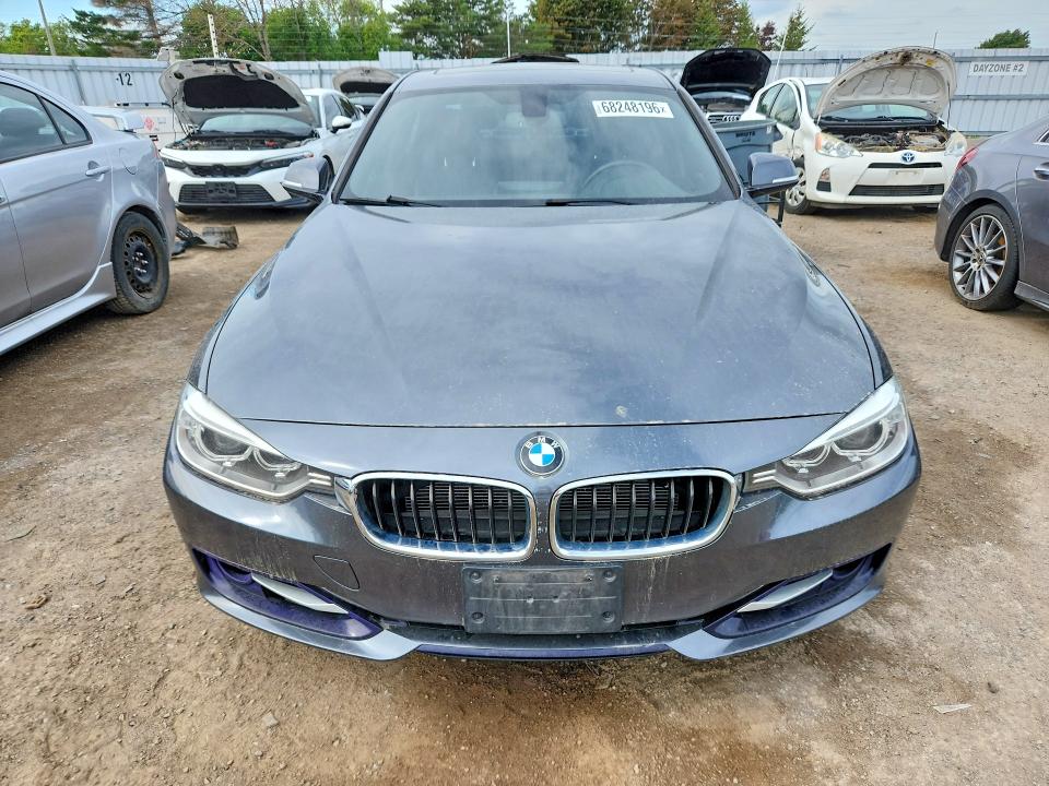 2013 Bmw 328 მანქანა იყიდება აუქციონზე, vin: WBA3B3C56DJ811282, აუქციონის ნომერი: 68248196