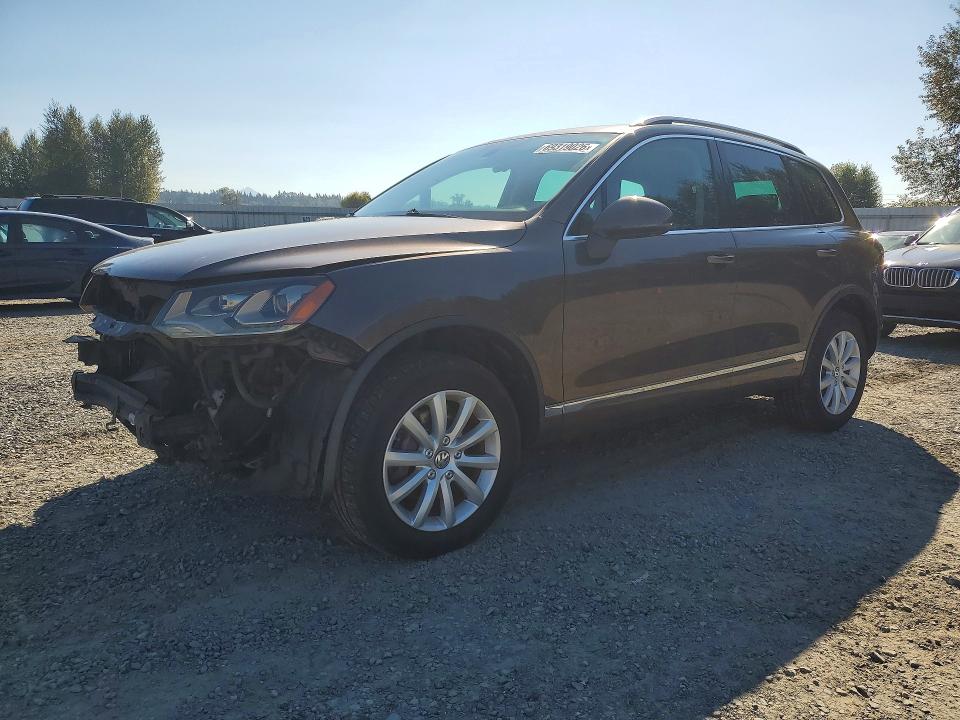 2011 Volkswagen Touareg მანქანა იყიდება აუქციონზე, vin: WVGFF9BP8BD000634, აუქციონის ნომერი: 69319026