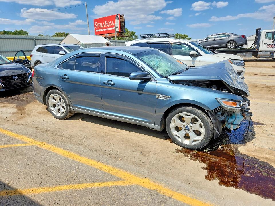 67350766 :رقم المزاد ، 1FAHP2EW5AG132886 vin ، 2010 Ford Taurus مزاد بيع