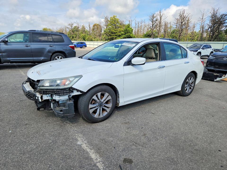 Auction sale of the 2014 Honda Accord, vin: 1HGCR2F32EA139596, lot number: 69338366
