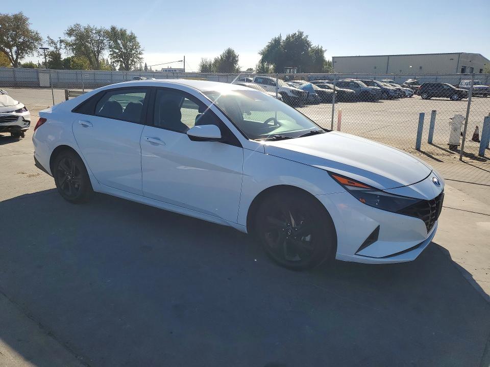 70857546 :رقم المزاد ، 5NPLM4AG7MH006861 vin ، 2021 Hyundai Elantra مزاد بيع