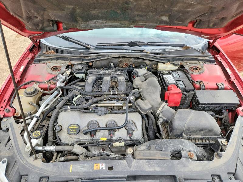 67144006 :رقم المزاد ، 3FAHP0KC5BR177190 vin ، 2011 Ford Fusion مزاد بيع