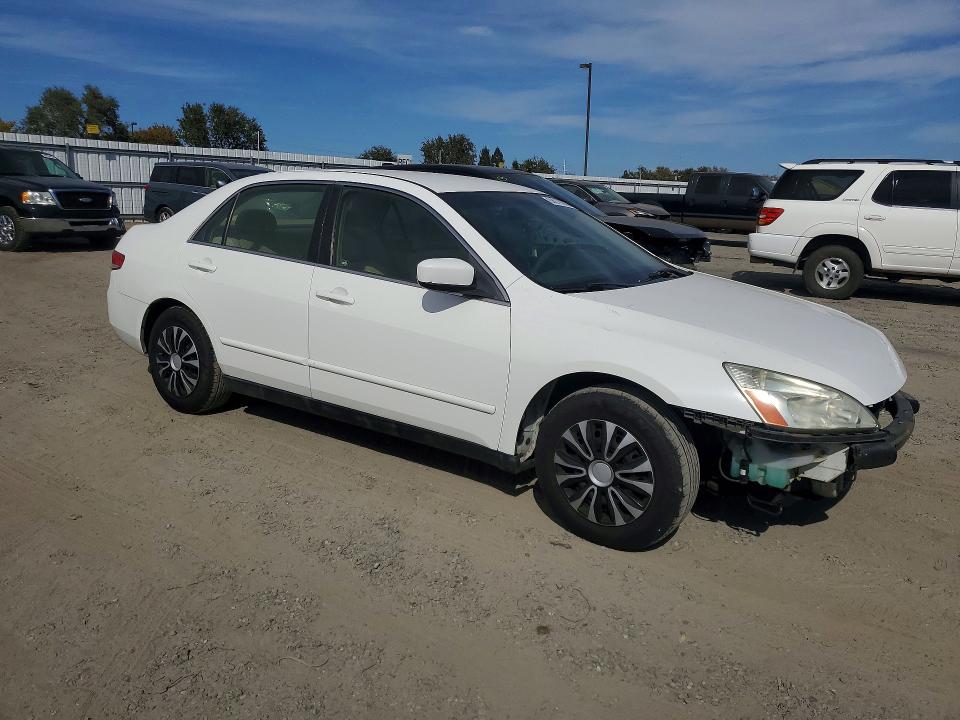 69019286 :رقم المزاد ، JHMCM56304C017321 vin ، 2004 Honda Accord مزاد بيع