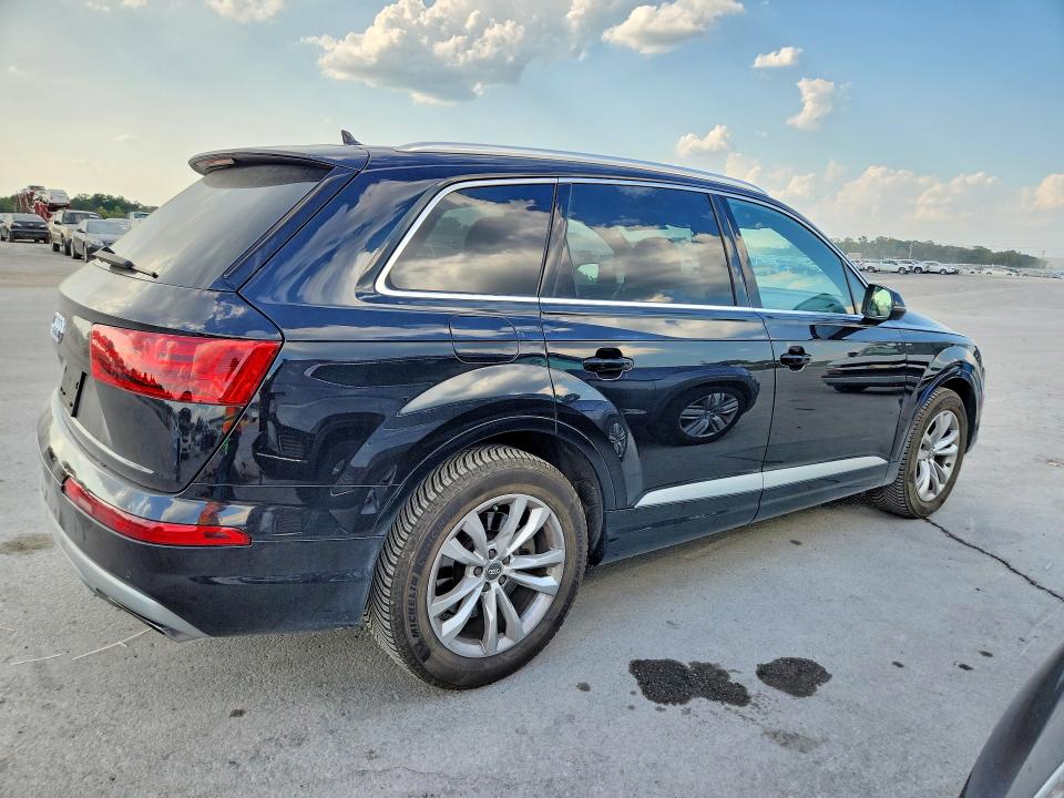 Продаж на аукціоні авто 2018 Audi Q7, vin: WA1LAAF70JD013761, номер лоту: 67916766