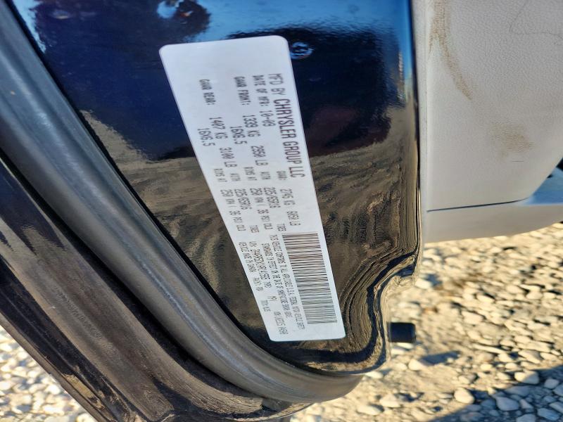 70302466 :رقم المزاد ، 2A4RR5DX1AR141565 vin ، 2010 Chrysler Town & Country مزاد بيع
