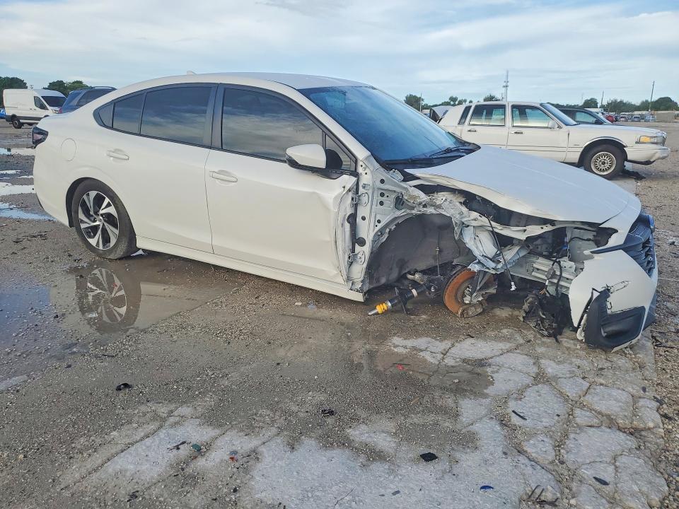 69398846 :رقم المزاد ، 4S3BWAD64S3002833 vin ، 2025 Subaru Legacy مزاد بيع