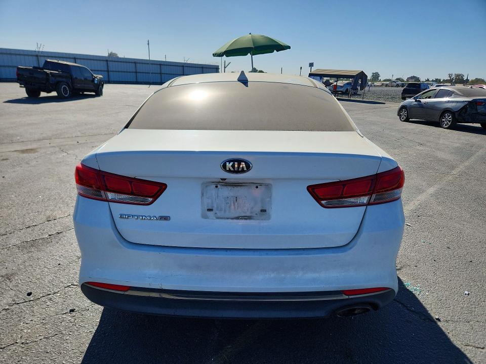 Продажа на аукционе авто 2017 Kia Optima, vin: 5XXGT4L33HG128441, номер лота: 70850106