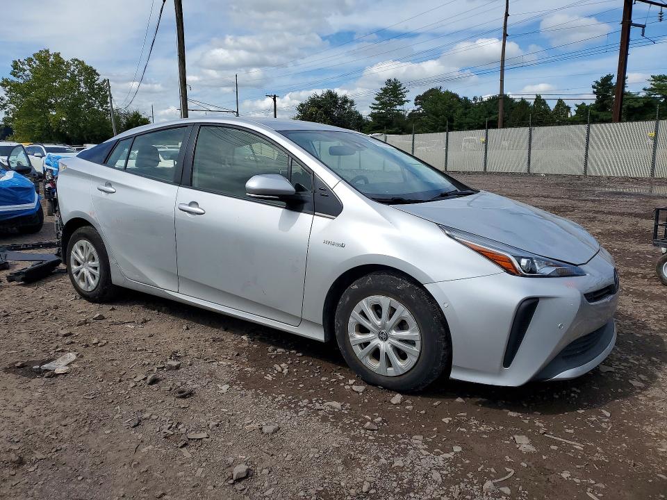 Продажа на аукционе авто 2021 Toyota Prius, vin: JTDKAMFU0M3140562, номер лота: 69601846