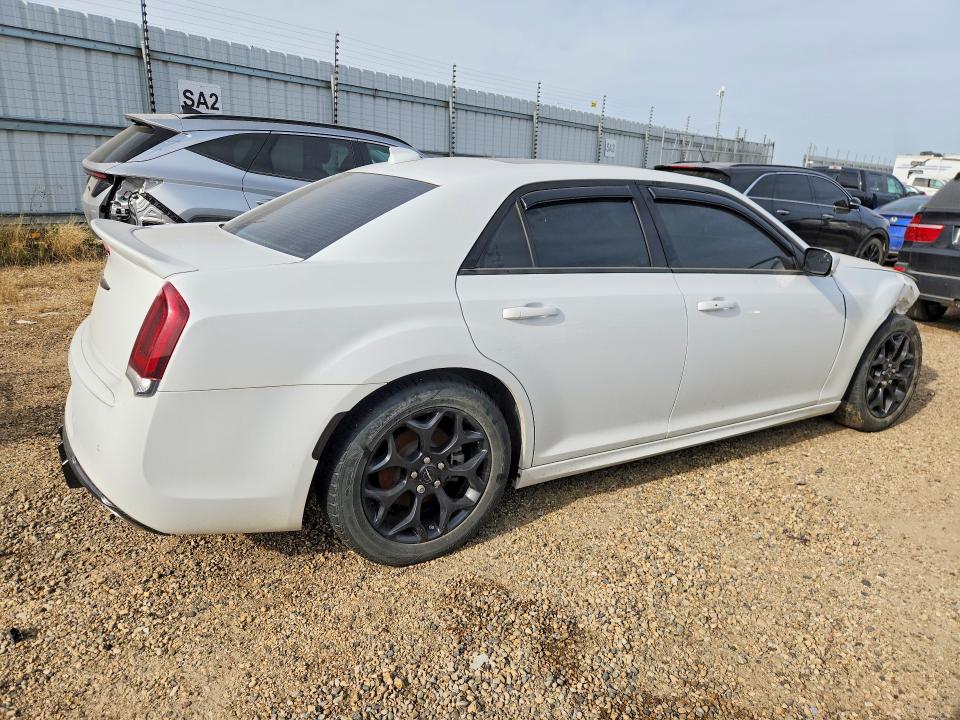 69683716 :رقم المزاد ، 2C3CCAGG6NH150909 vin ، 2022 Chrysler 300 مزاد بيع