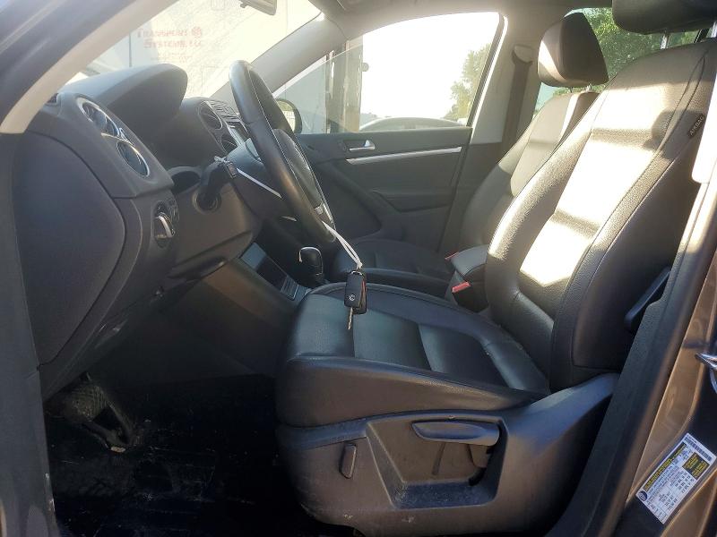 69932136 :رقم المزاد ، WVGJV7AX5FW519539 vin ، 2015 Volkswagen Tiguan مزاد بيع