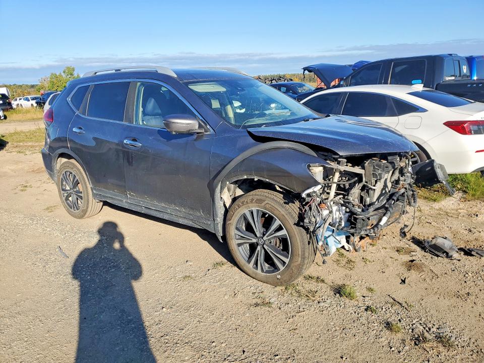 2020 Nissan Rogue მანქანა იყიდება აუქციონზე, vin: 5N1AT2MV4LC705718, აუქციონის ნომერი: 70335256
