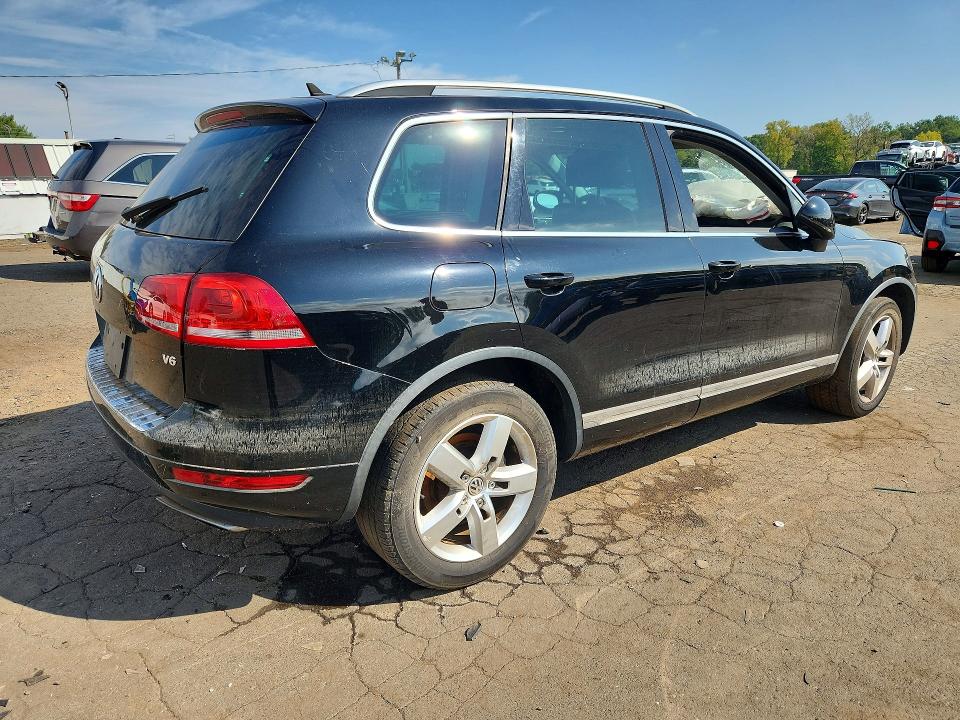 Продаж на аукціоні авто 2013 Volkswagen Touareg, vin: WVGEF9BP2DD001941, номер лоту: 69327776