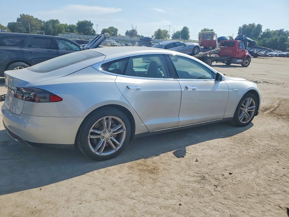 Aukcja sprzedaży 2014 Tesla Model S, vin: 5YJSA1H13EFP53152, numer aukcji: 68707586