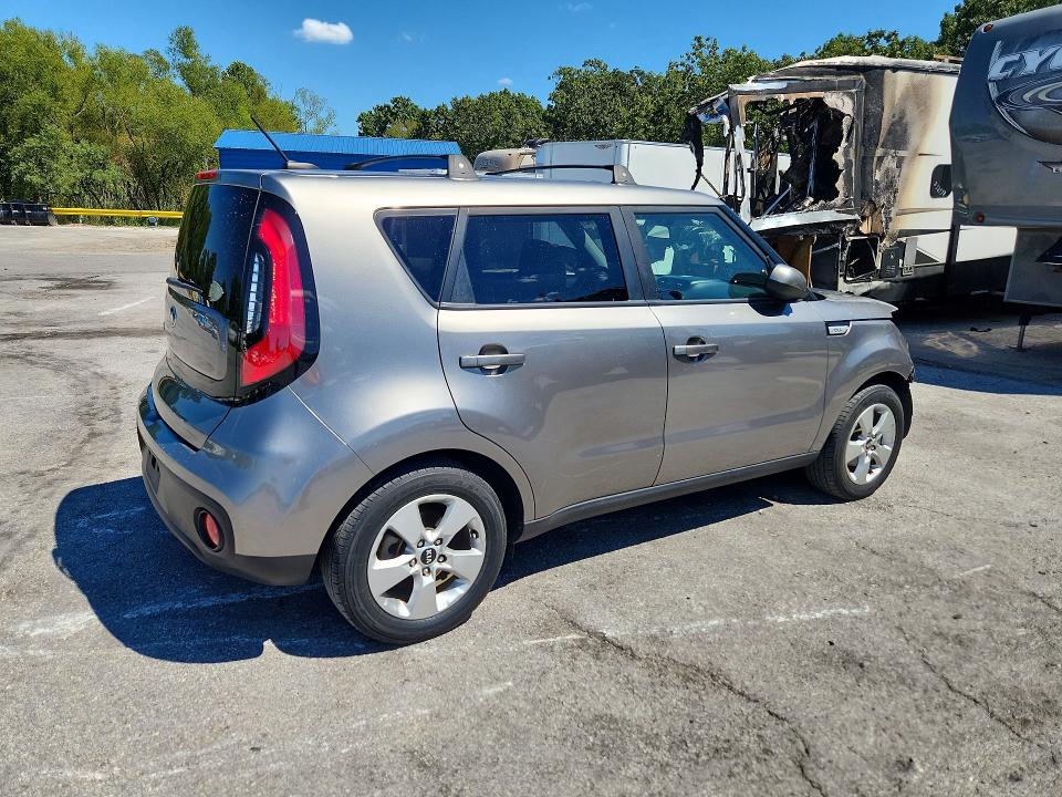 Продаж на аукціоні авто 2017 Kia Soul, vin: KNDJN2A29H7424443, номер лоту: 67726556
