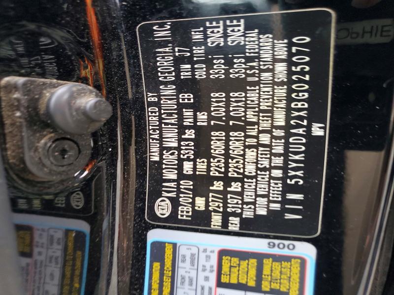 68792596 :رقم المزاد ، 5XYKUDA2XBG025070 vin ، 2011 Kia Sorento مزاد بيع