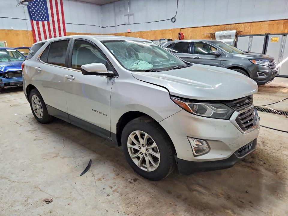 69173286 :رقم المزاد ، 3GNAXUEV4MS100300 vin ، 2021 Chevrolet Equinox مزاد بيع