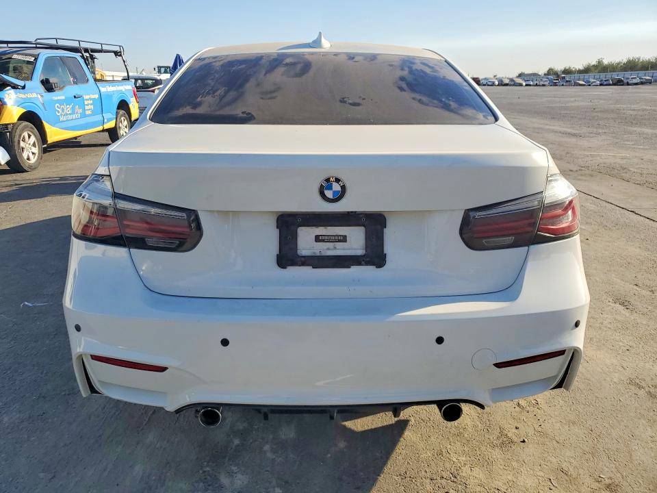 71073276 :رقم المزاد ، WBA3C1C5XFP851267 vin ، 2015 Bmw 328 مزاد بيع