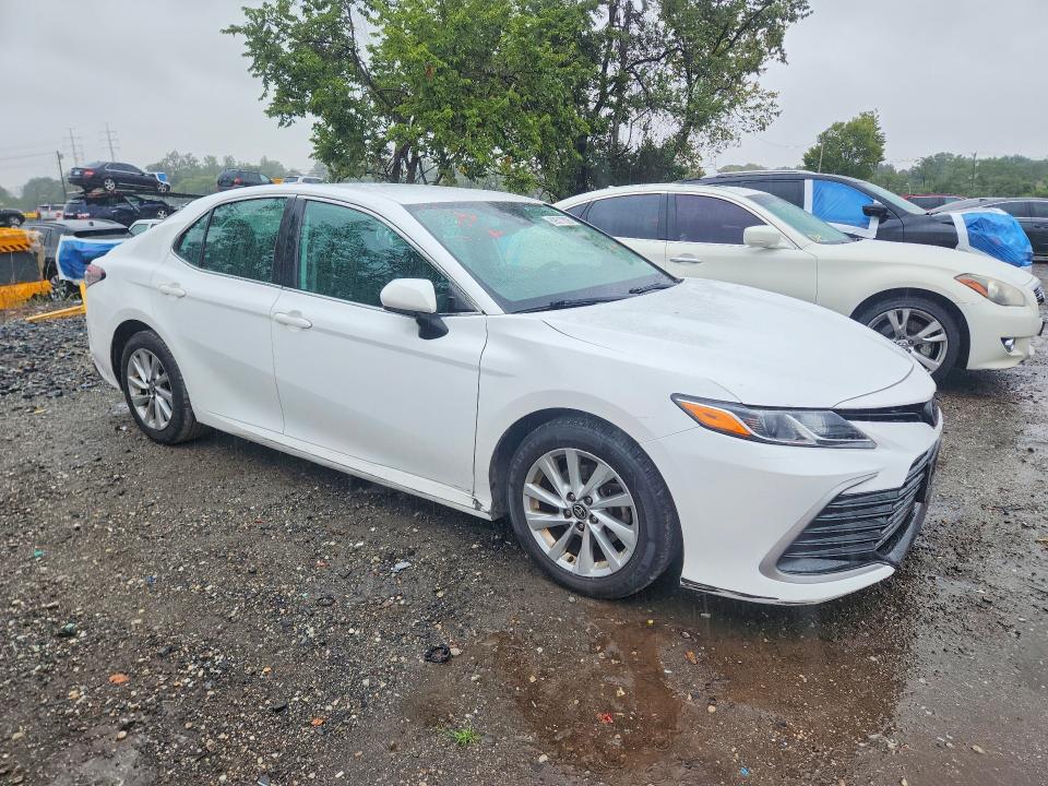 Продажа на аукционе авто 2023 Toyota Camry, vin: 4T1C11AK0PU748021, номер лота: 69517026