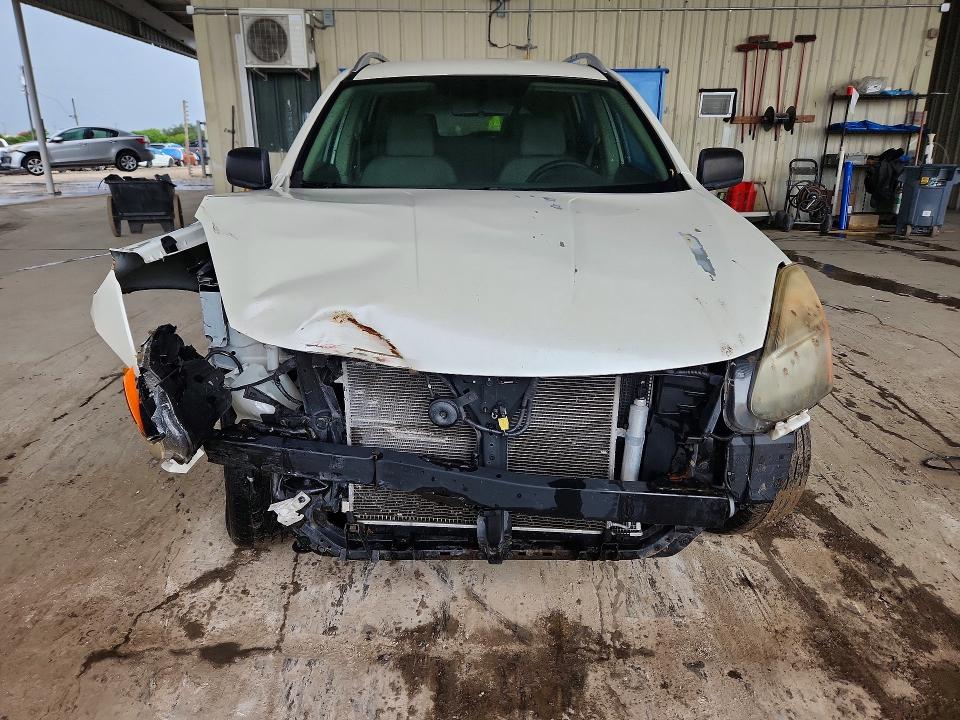 70243946 :رقم المزاد ، JN8AS5MT0FW667872 vin ، 2015 Nissan Rogue Select مزاد بيع