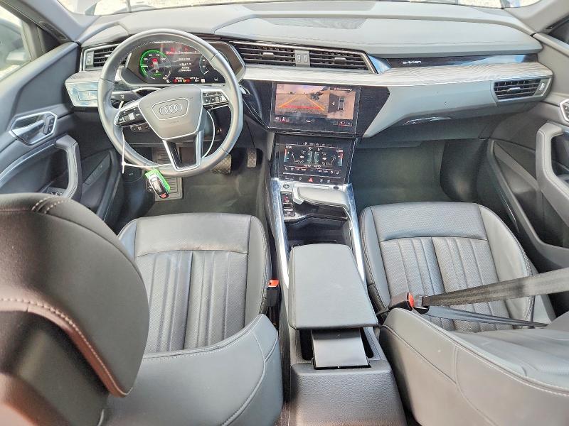 67925206 :رقم المزاد ، WA12ABGE7PB025389 vin ، 2023 Audi E-tron مزاد بيع