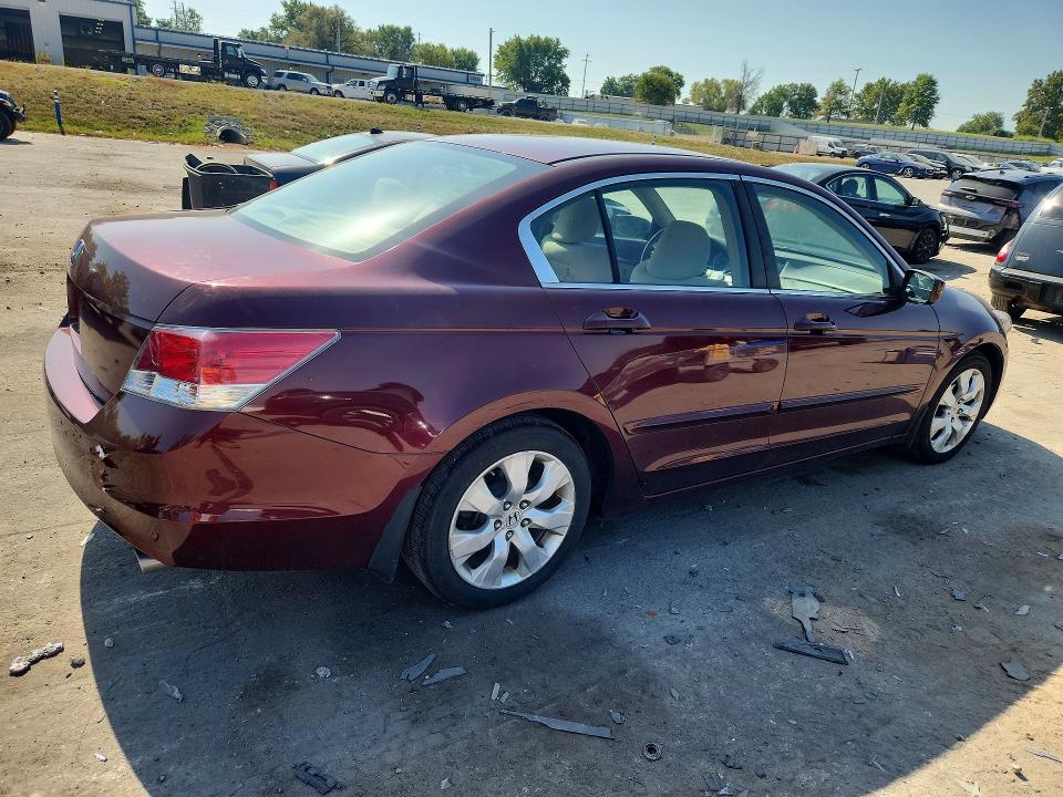 Aukcja sprzedaży 2008 Honda Accord, vin: 1HGCP26718A069148, numer aukcji: 69300226