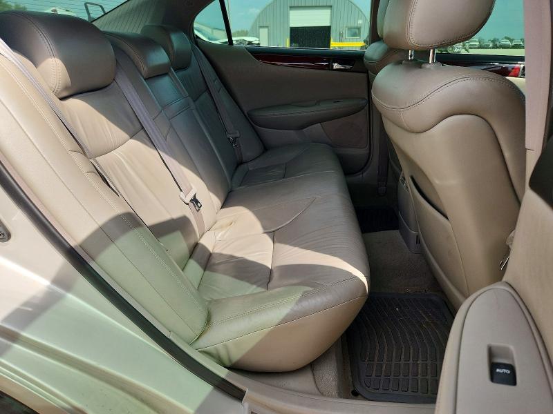 68622816 :رقم المزاد ، JTHBF30G925000766         vin ، 2002 Lexus Es مزاد بيع
