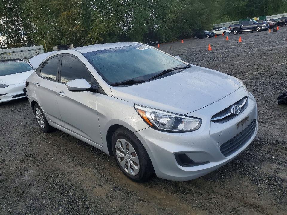 Продаж на аукціоні авто 2016 Hyundai Accent, vin: KMHCT4AEXGU012693, номер лоту: 70496856