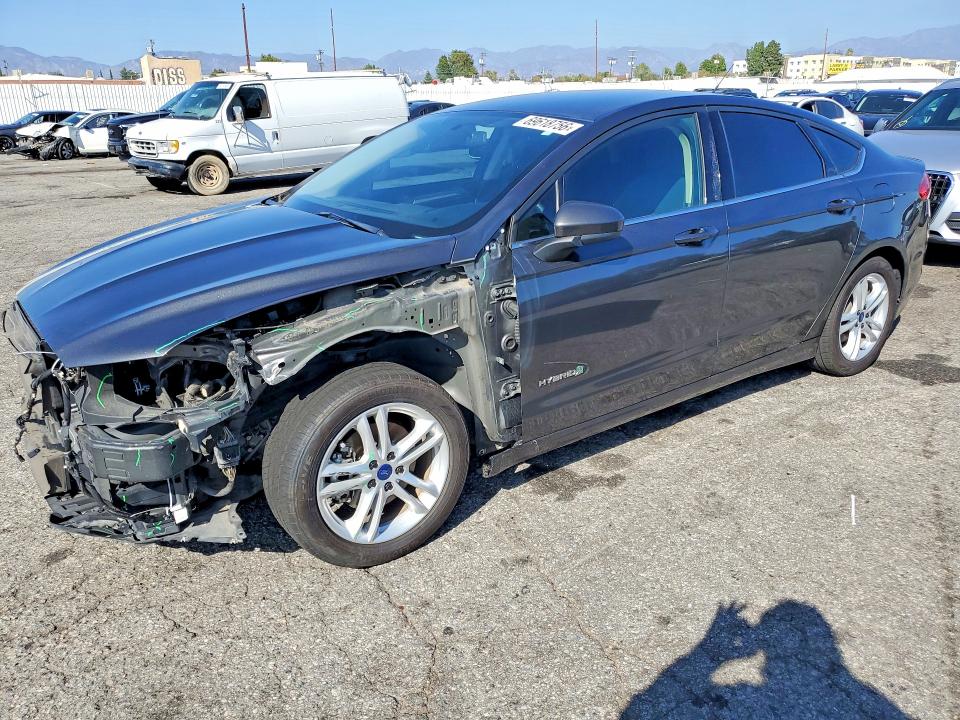 Продаж на аукціоні авто 2018 Ford Fusion, vin: 3FA6P0LU6JR163196, номер лоту: 69618756