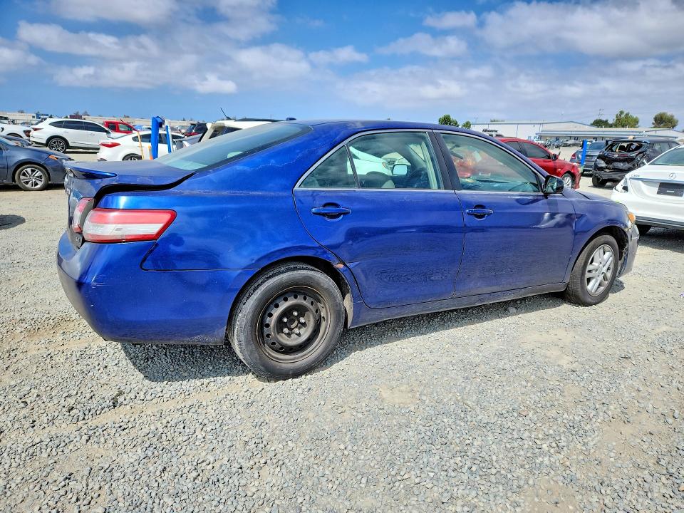 Aukcja sprzedaży 2011 Toyota Camry, vin: 4T1BF3EK8BU690218, numer aukcji: 69092736