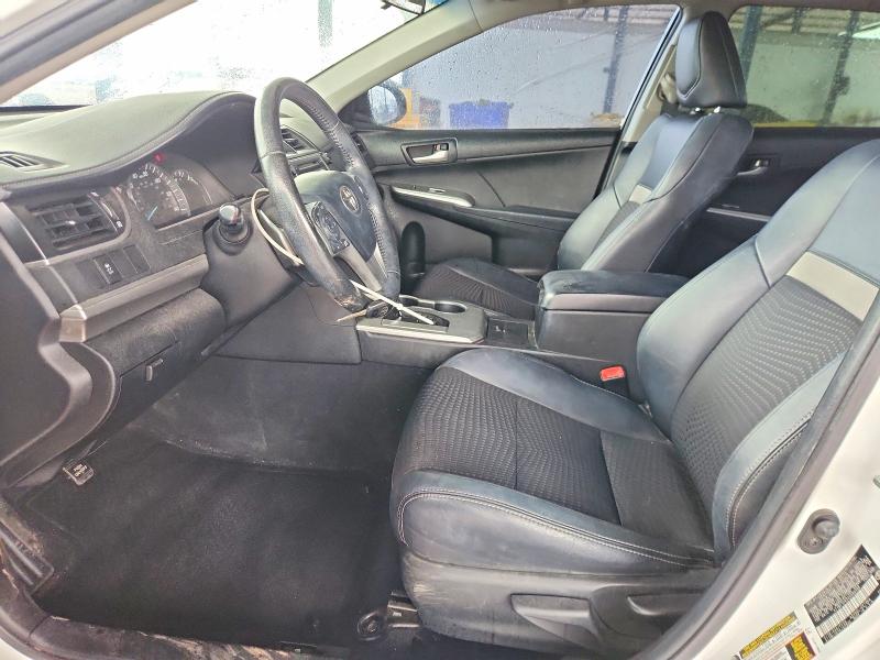 70895886 :رقم المزاد ، 4T1BF1FK5CU560398 vin ، 2012 Toyota Camry مزاد بيع
