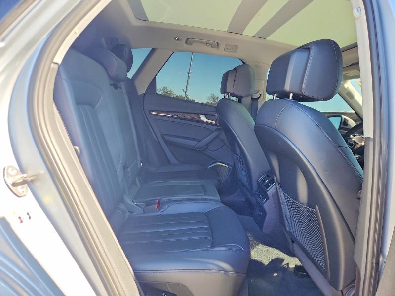 68914826 :رقم المزاد ، WA1BNAFYXJ2081487 vin ، 2018 Audi Q5 مزاد بيع