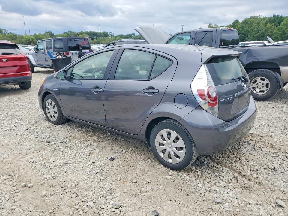 2014 Toyota Prius C მანქანა იყიდება აუქციონზე, vin: JTDKDTB39E1572479, აუქციონის ნომერი: 69703656