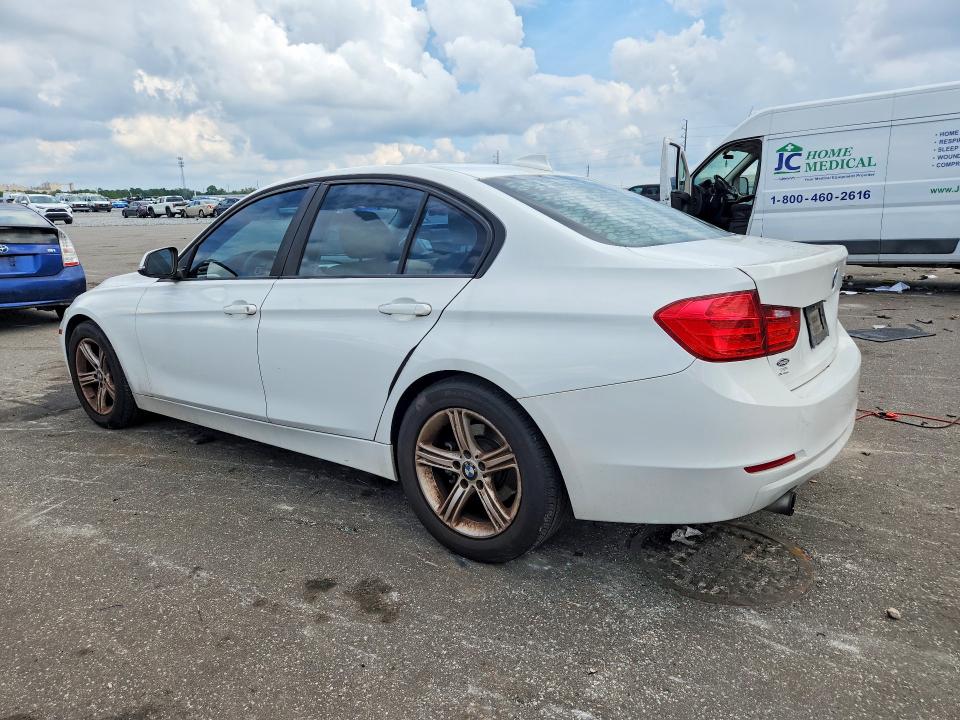 Aukcja sprzedaży 2015 Bmw 320, vin: WBA3B1G55FNT64745, numer aukcji: 69755196