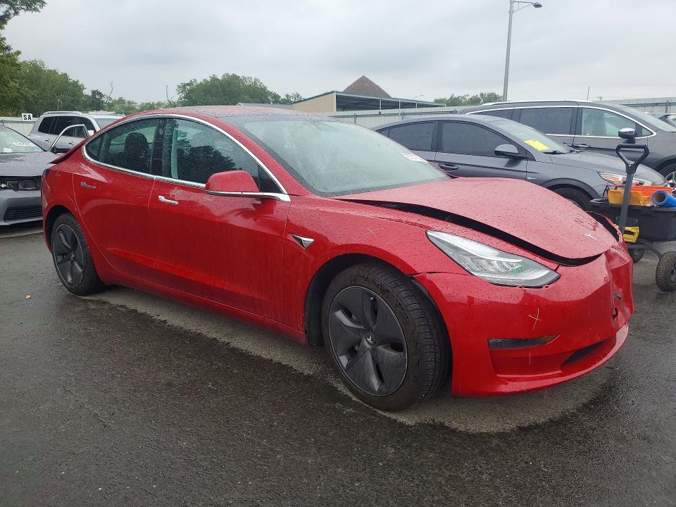 2018 Tesla Model 3 მანქანა იყიდება აუქციონზე, vin: 5YJ3E1EBXJF144883, აუქციონის ნომერი: 67211326
