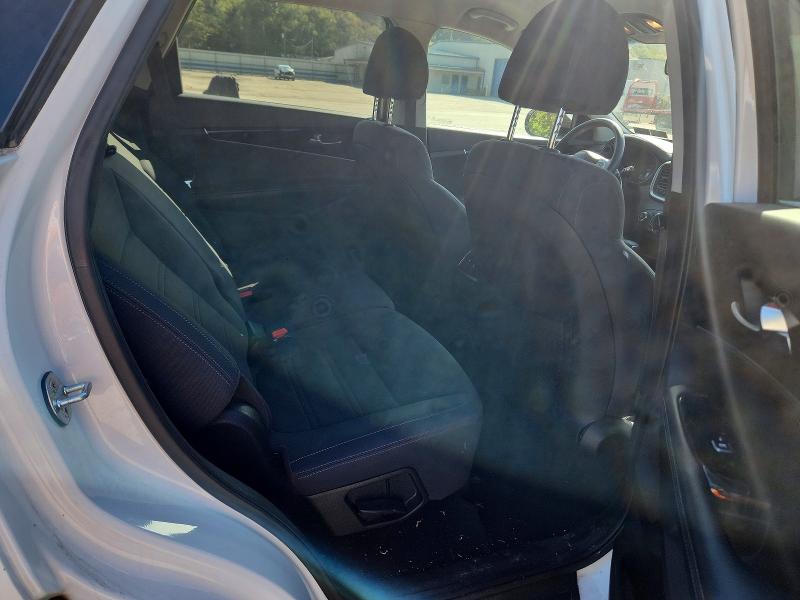 71061946 :رقم المزاد ، 5XYPGDA5XKG483554 vin ، 2019 Kia Sorento مزاد بيع