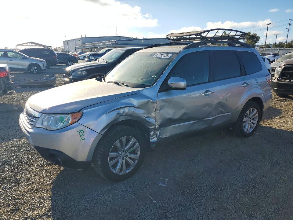 67896536 :رقم المزاد ، JF2SHAEC9CH462798 vin ، 2012 Subaru Forester مزاد بيع