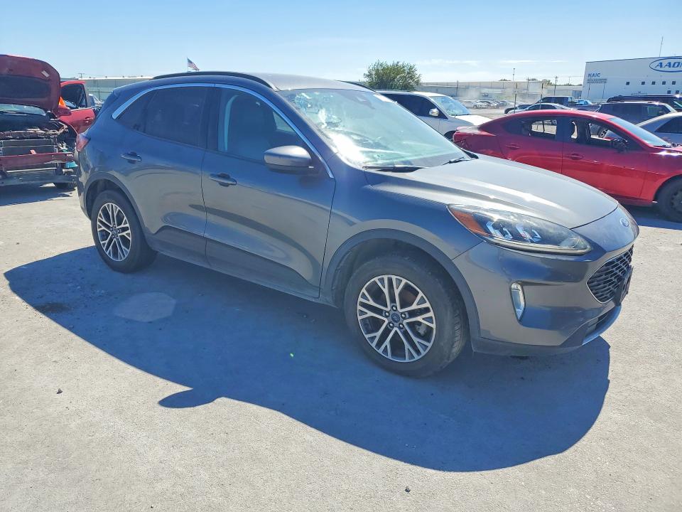 70071536 :رقم المزاد ، 1FMCU0H62NUA22510 vin ، 2022 Ford Escape مزاد بيع