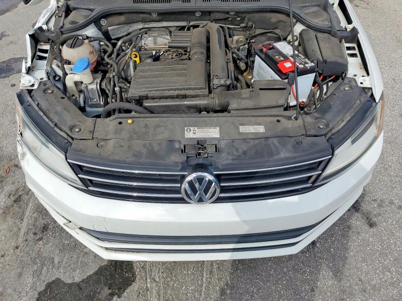 2017 Volkswagen Jetta მანქანა იყიდება აუქციონზე, vin: 3VW2B7AJ4HM233033, აუქციონის ნომერი: 68839436